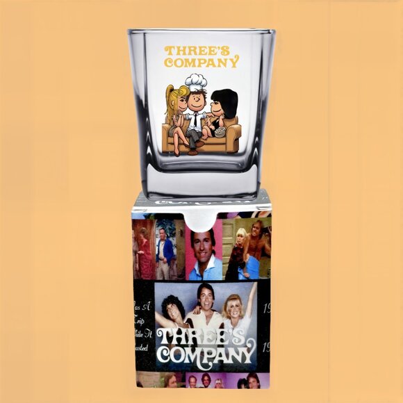 FAMOUS TV Shows/PEANUTS Character Mashup Shot Glass Set/Gift Box - Picture 14 of 16